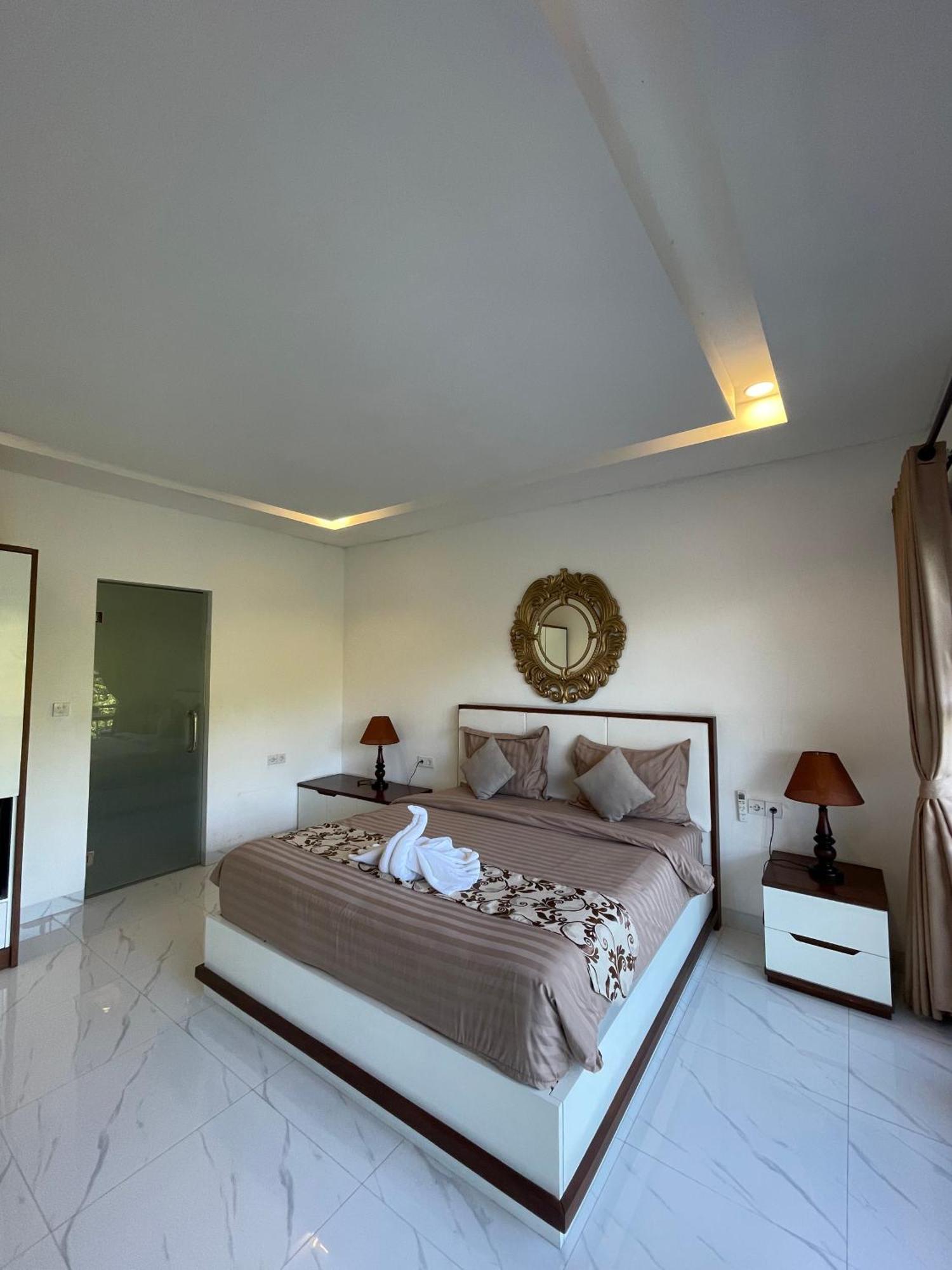 Royal Maharani Payogan Bed and Breakfast Ubud Exteriör bild