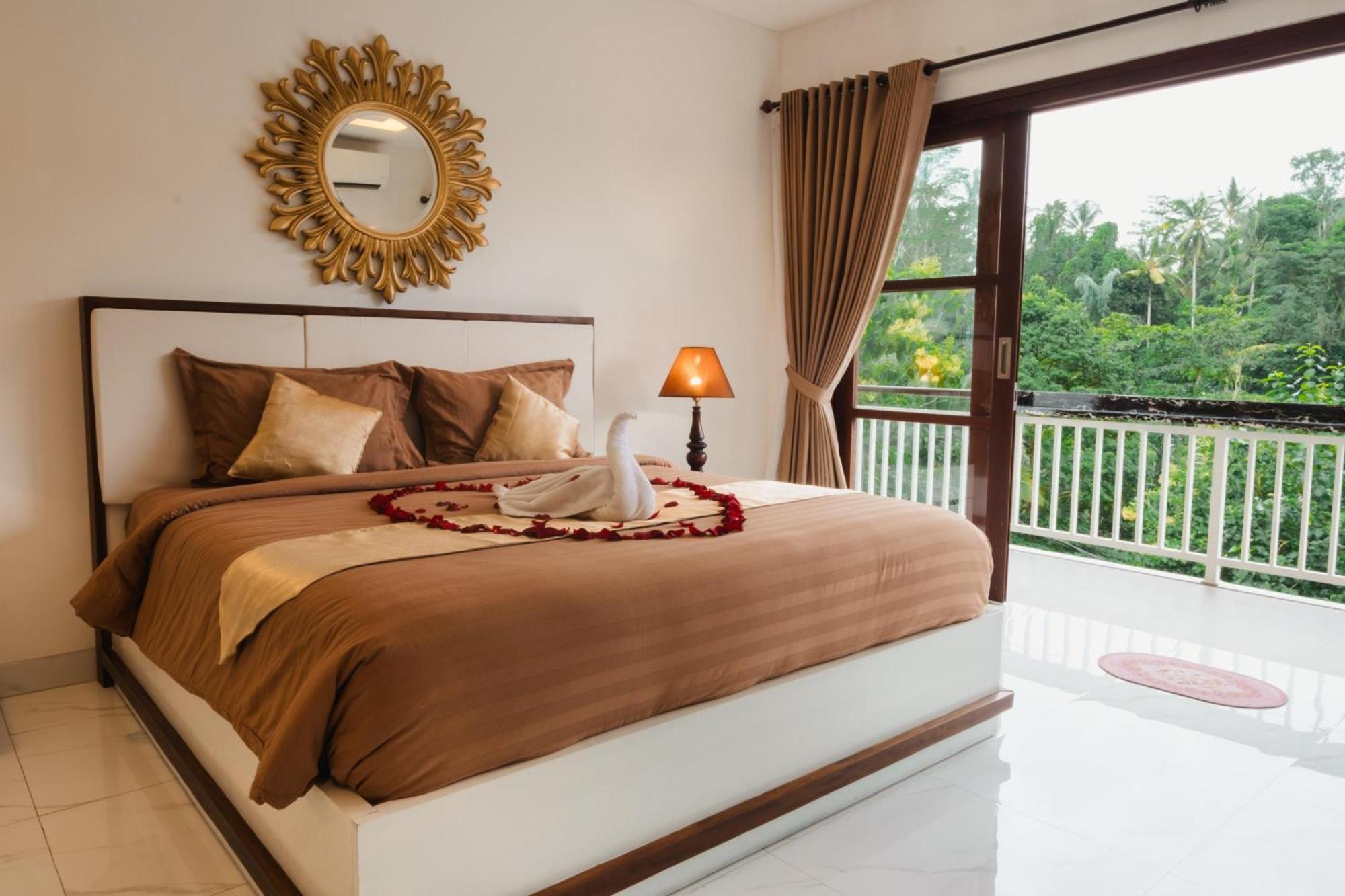 Royal Maharani Payogan Bed and Breakfast Ubud Exteriör bild